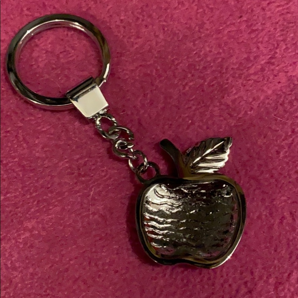 Slinkets Apple Keychain - Picture 3 of 3